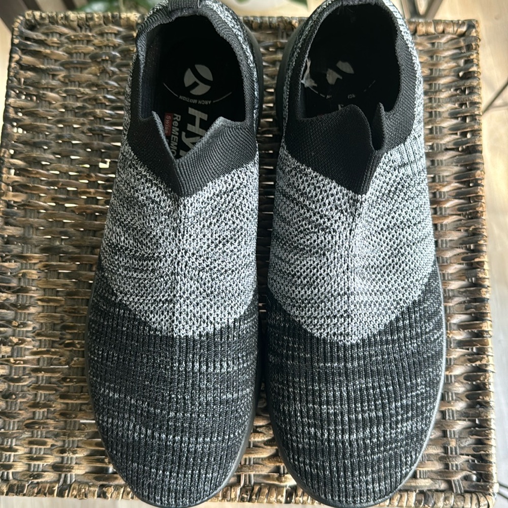 Hyper Black Comfy Memory‎ Foam Slip On Sneakers Women’s Size 9